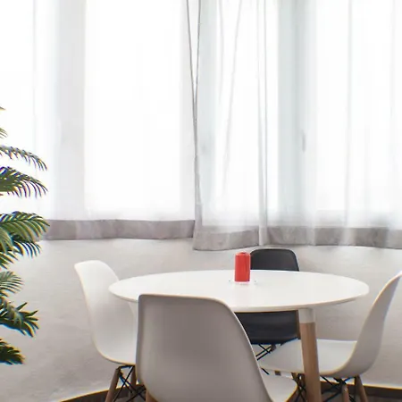 Elegante Apartamento Cerca De La Playa Wifi Gratis *